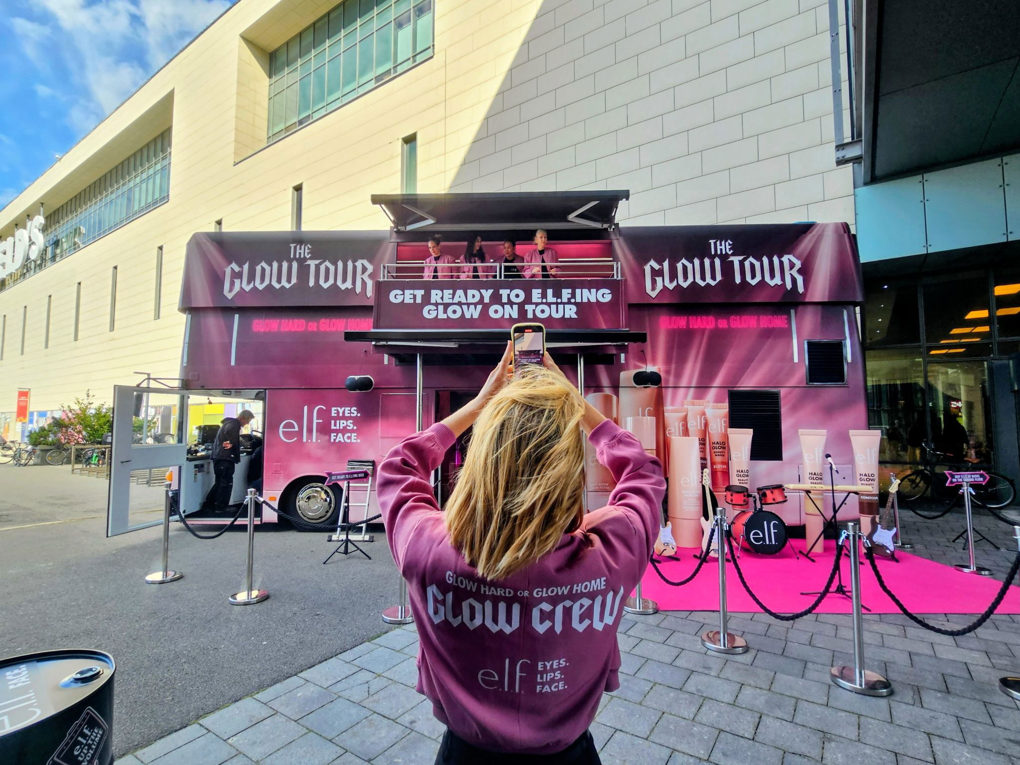 Immersive brand launch